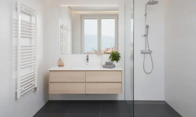 Vendre son appartement à Genève : quelle plomberie rénover pour vraiment valoriser son bien ?