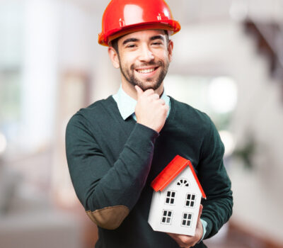 Comparaison des constructeurs de maisons en Ille-et-Vilaine : quels critères analyser pour bien choisir ?